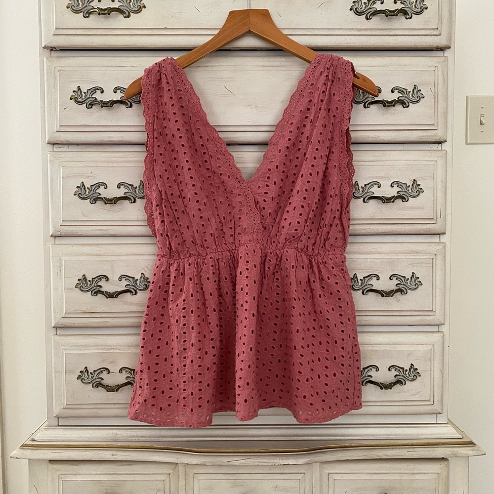 Vici Eyelet Top